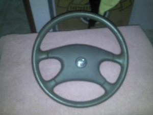 VOLANTE DE TSURU LUJO 4 BRAZOS